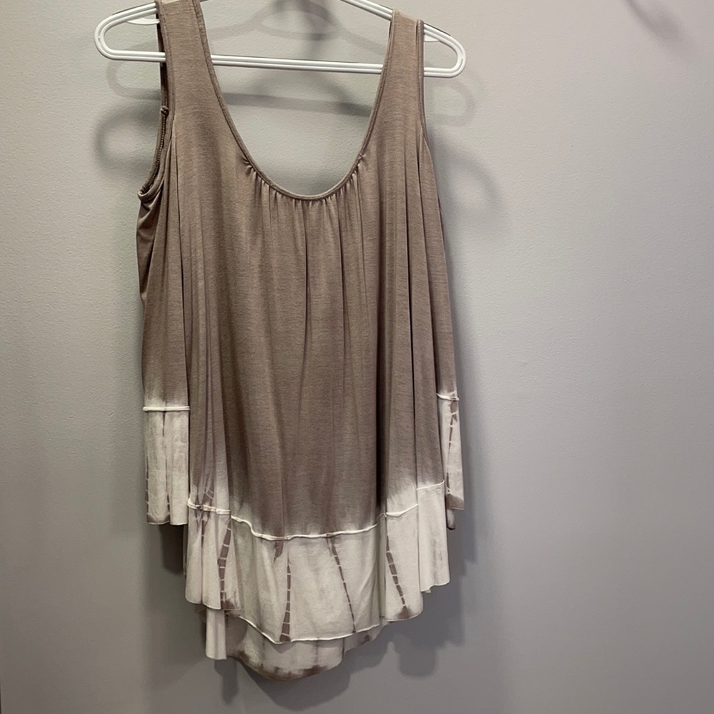 Braeve sleeveless top, Size Small